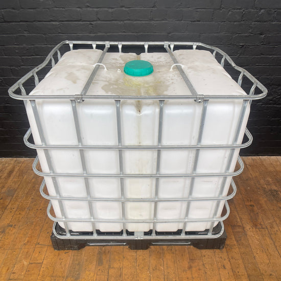 IBC liquid storage container Qty 7