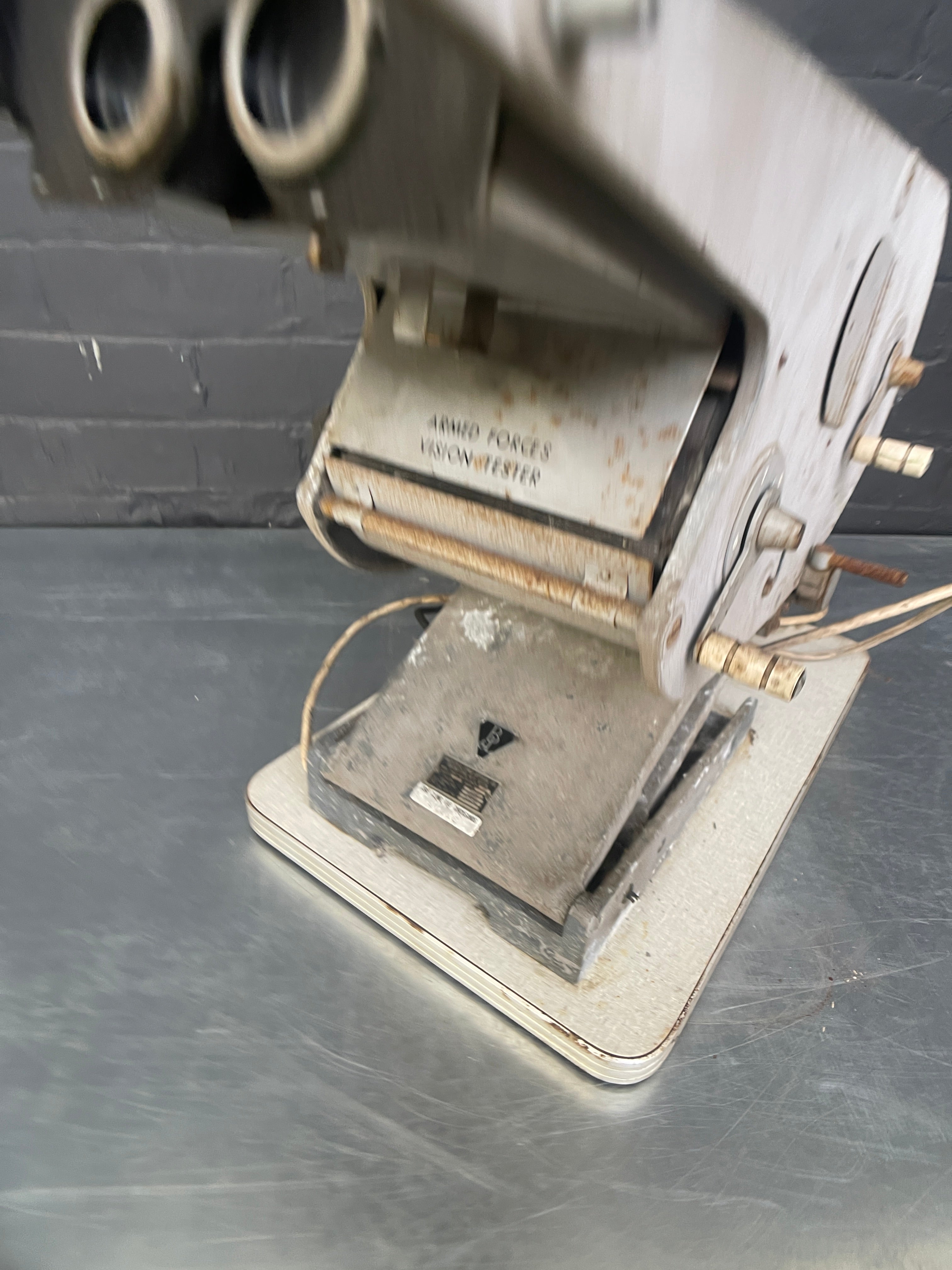 US airforce vision tester Qty 1