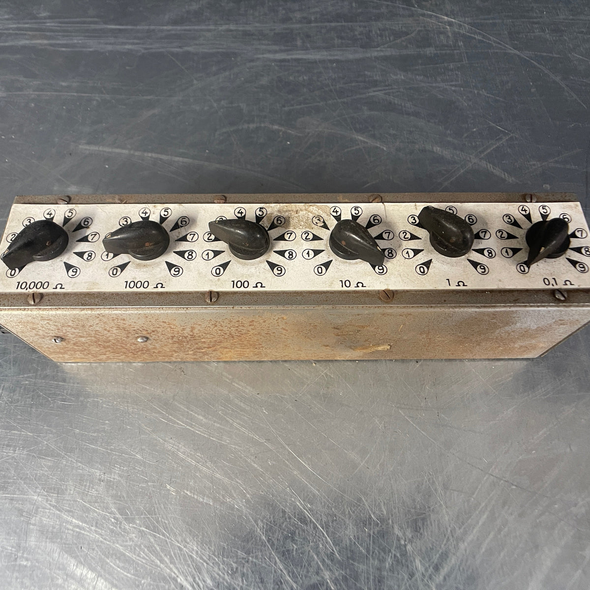 Electrical panel 6 dials Qty 1 – Powerhouse Props