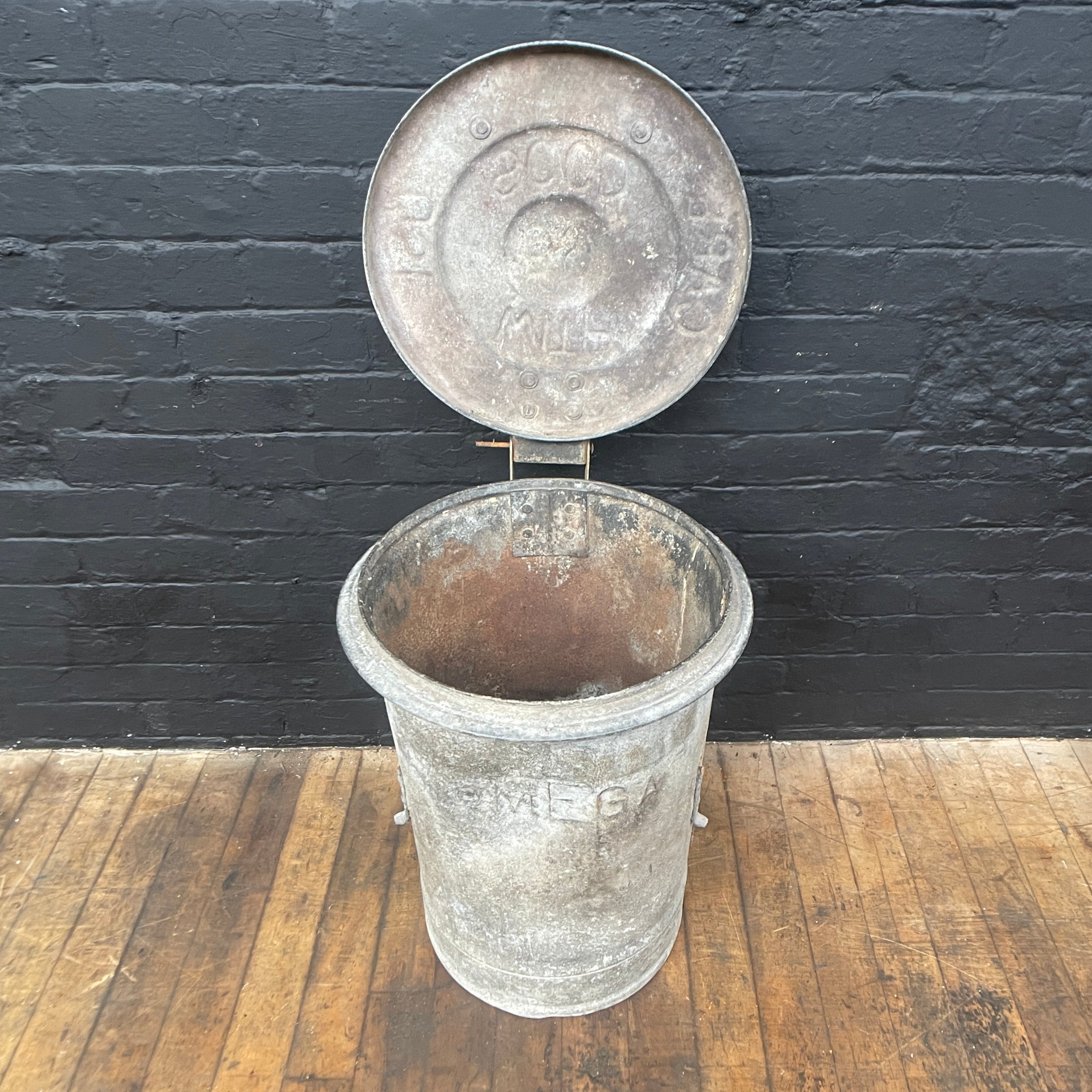 Industrial powerhouse props prop rental hire vintage movie film set dec galvanised bin with lid 8