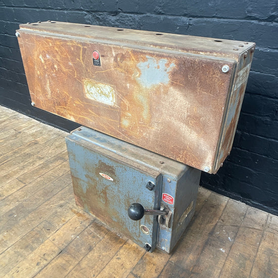 Large isolator Qty 1