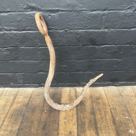 Large rusty hook Qty 1