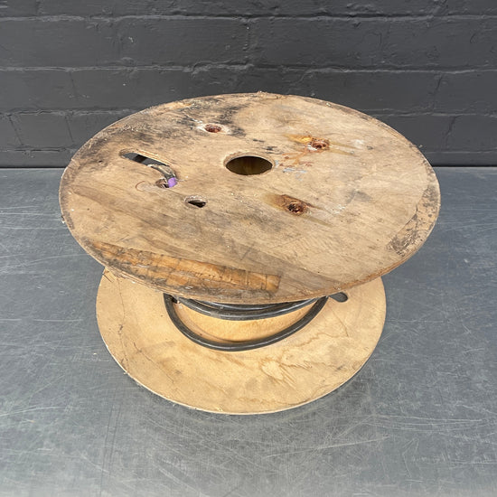 Cable reel black Qty 1