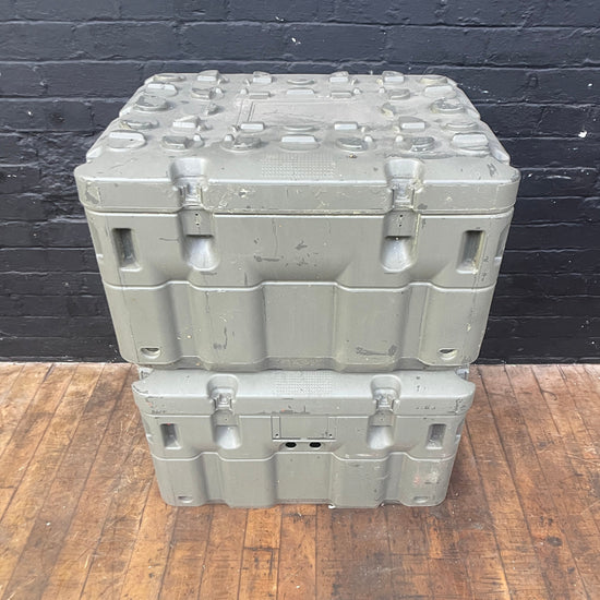 Plastic storage containers Qty 2