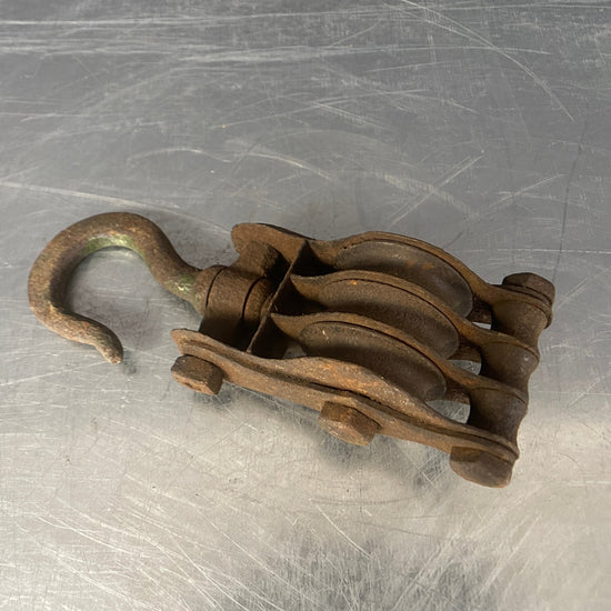 Pulley triple Qty 1
