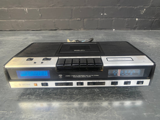 Radio telephone cassette Qty 1