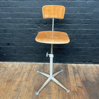 Industrial swivel adjustable higher draughting office chair ahrend cirkel 0