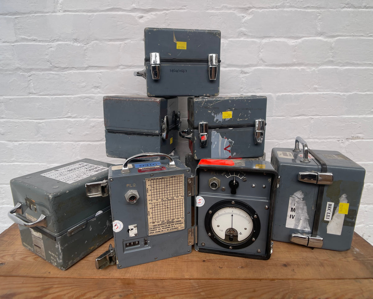 Meter Vt Rms Army Volt meter military Qty 8 – Powerhouse Props