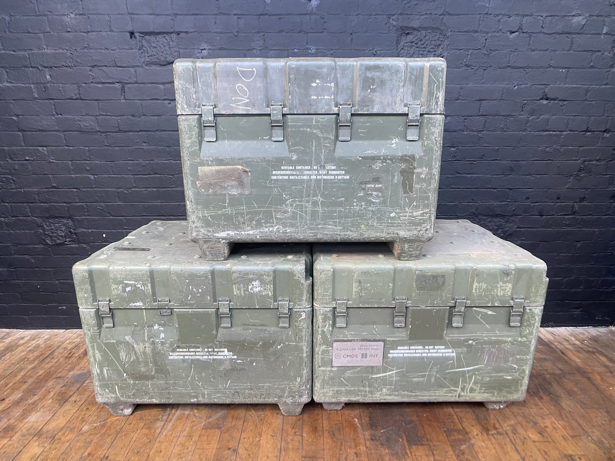 Military storage crate Qty 7 – Powerhouse Props