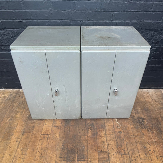Versatool cabinet Qty 2