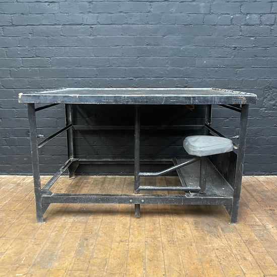 Workbench with fold out stool Qty 1