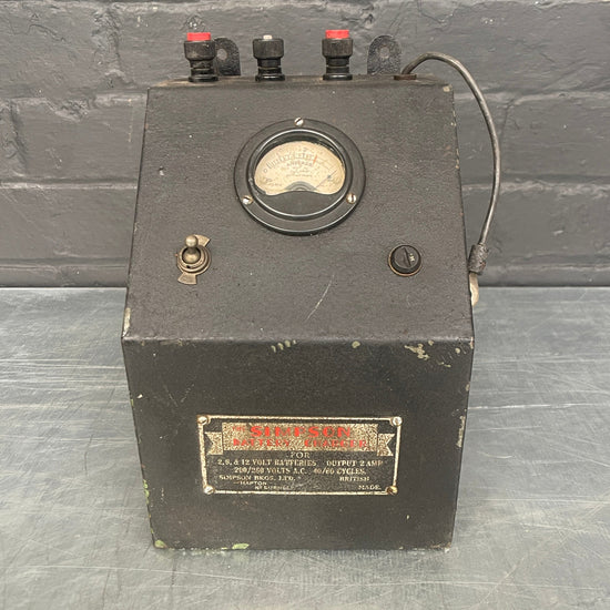 Battery charger Qty 1