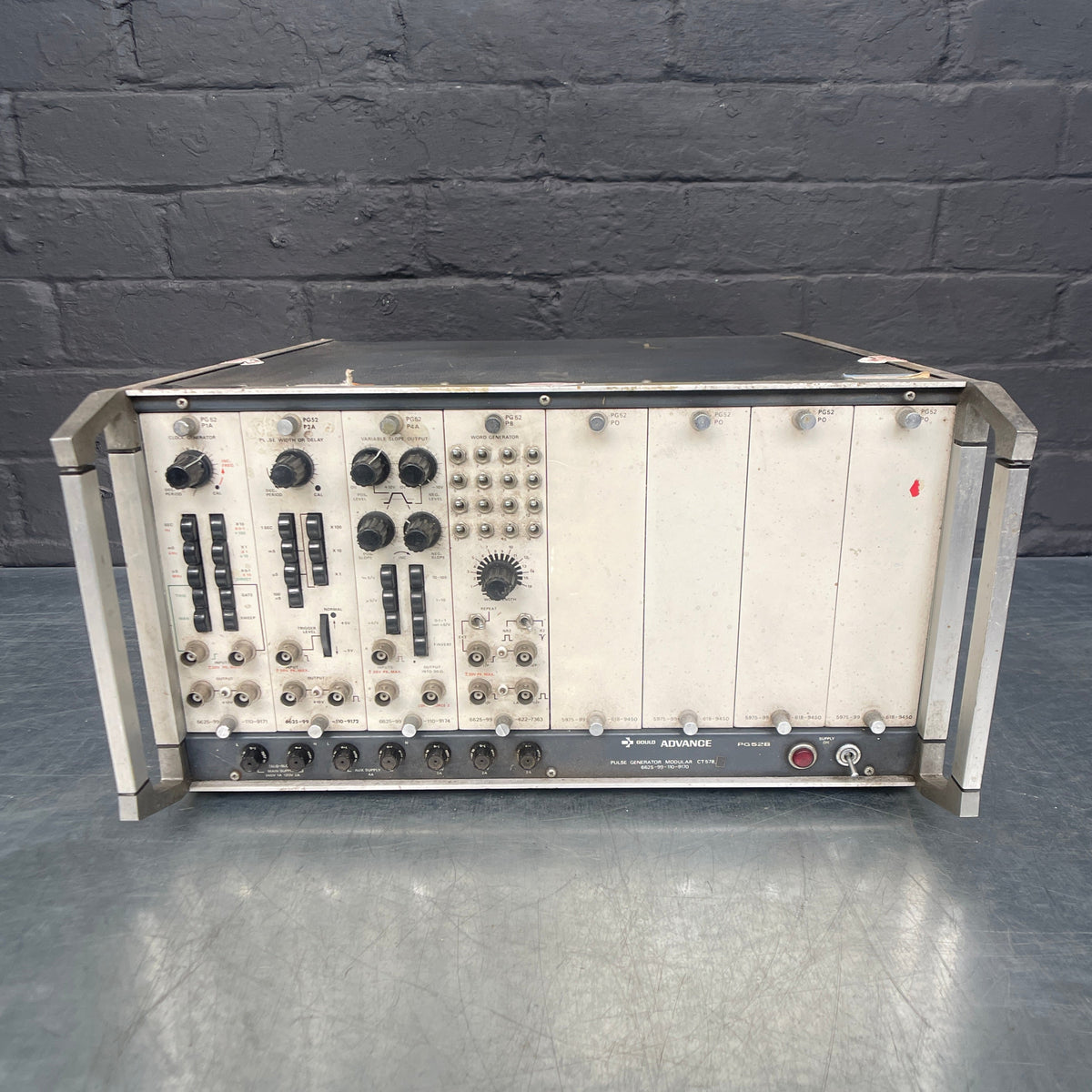 Electrical pulse generator Qty 1 – Powerhouse Props