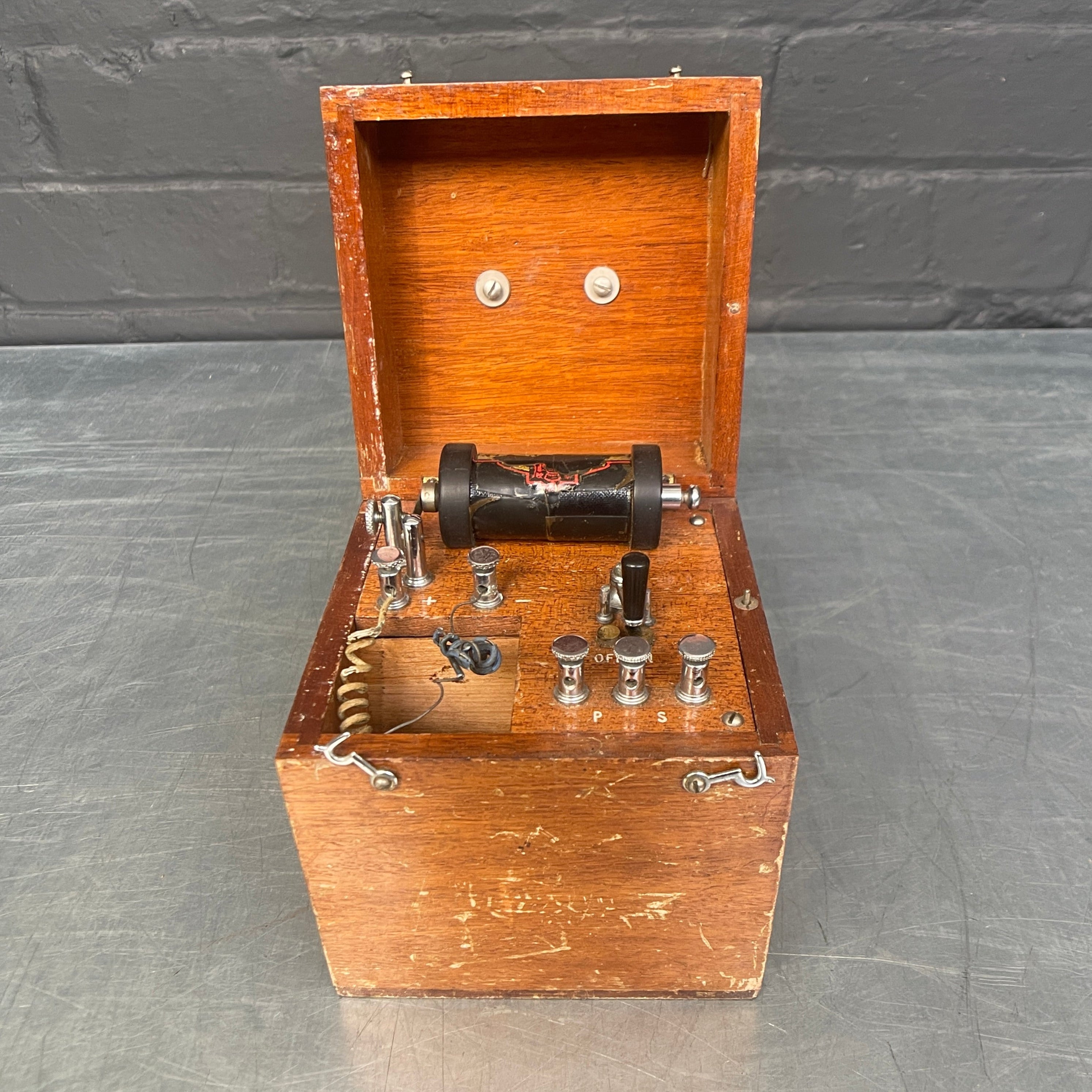 electrotherapy machine shock therapy electrical scientific Industrial powerhouse props prop rental hire vintage movie film set dec