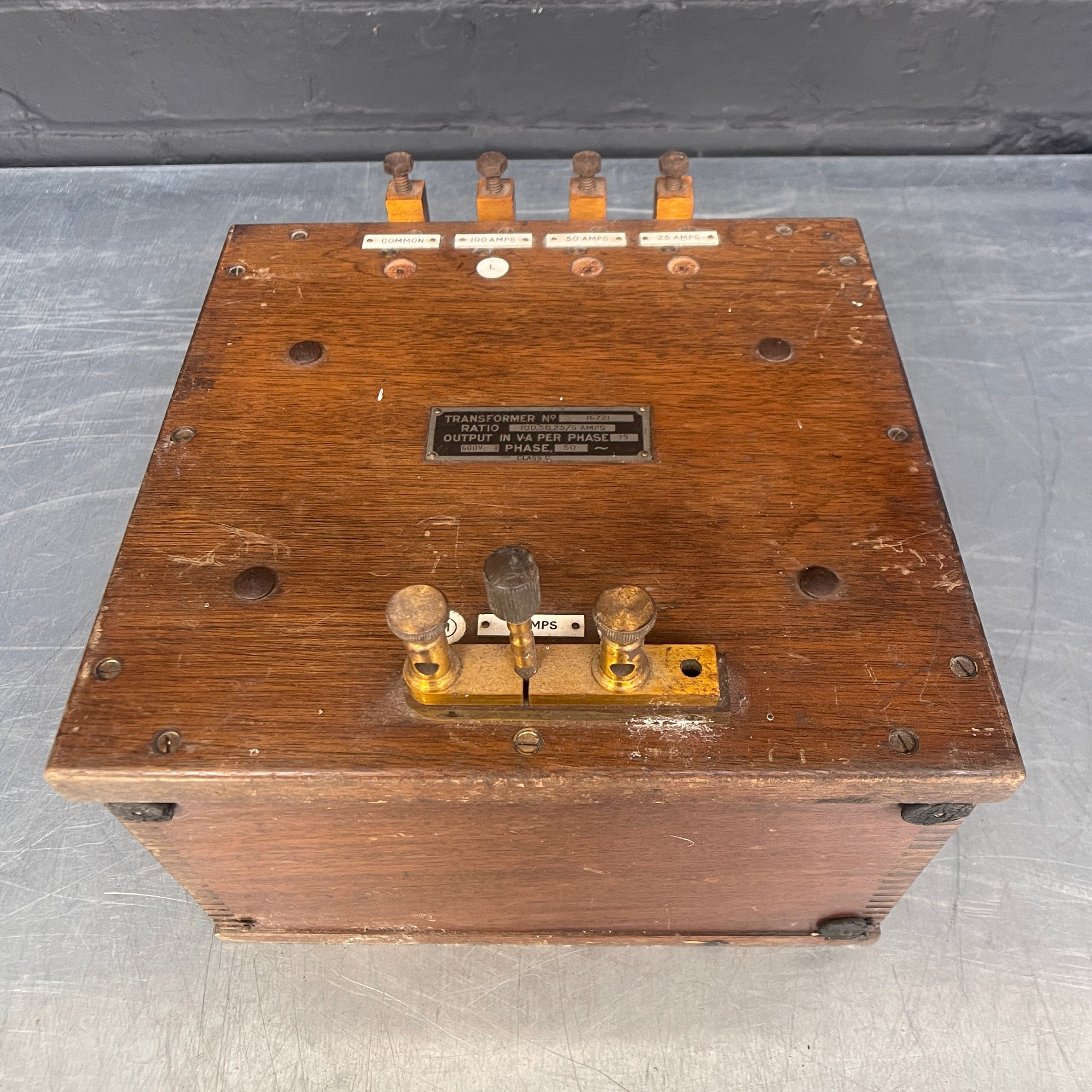 High powered transformer Qty 1 – Powerhouse Props
