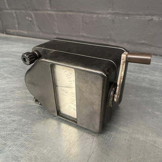 Insulation resistance tester Qty 1