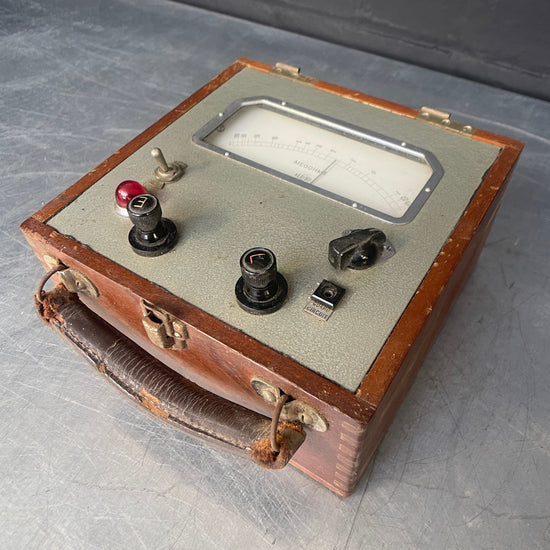 Megohms tester Qty 1