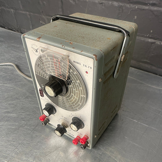 Signal generator Qty 1